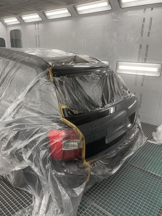 Lakierowanie Malowanie Samochodów aut lakiernik samochodowy mechanik