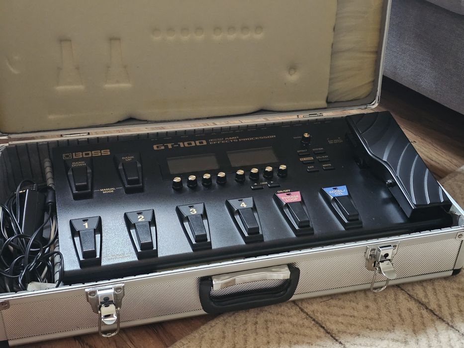 Boss GT-100 COSM - efekt gitarowy