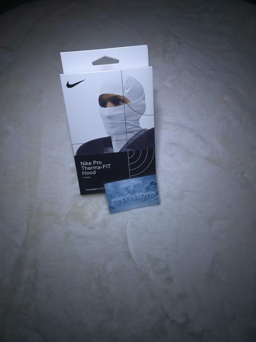 Balaclava Nike Branca