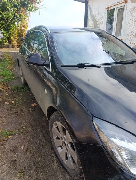 Продам машину під військового по машині деякі запчастини мінялись