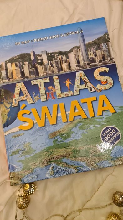 Atlas świata  ponad 200 rysunkow