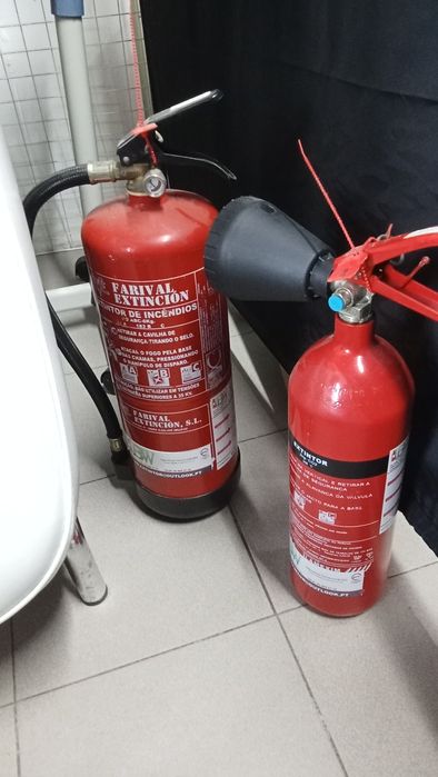 Extintores novos e nunca usados