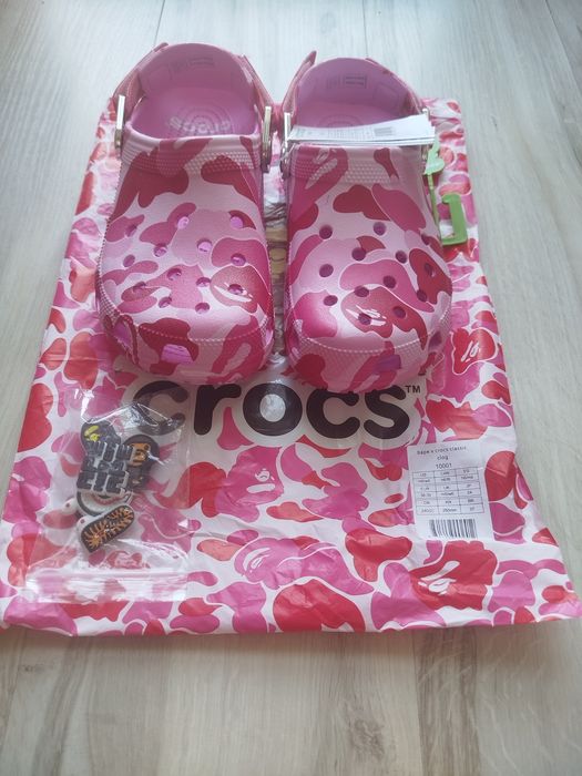 Bape x crocs różowe