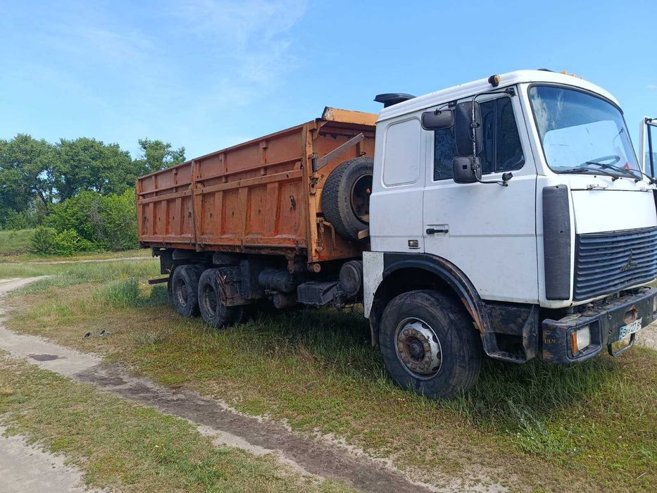 МАЗ самоскид 551608-236 з причепом 856102-010