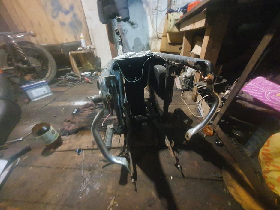 Рама на иж планета 5 з доками