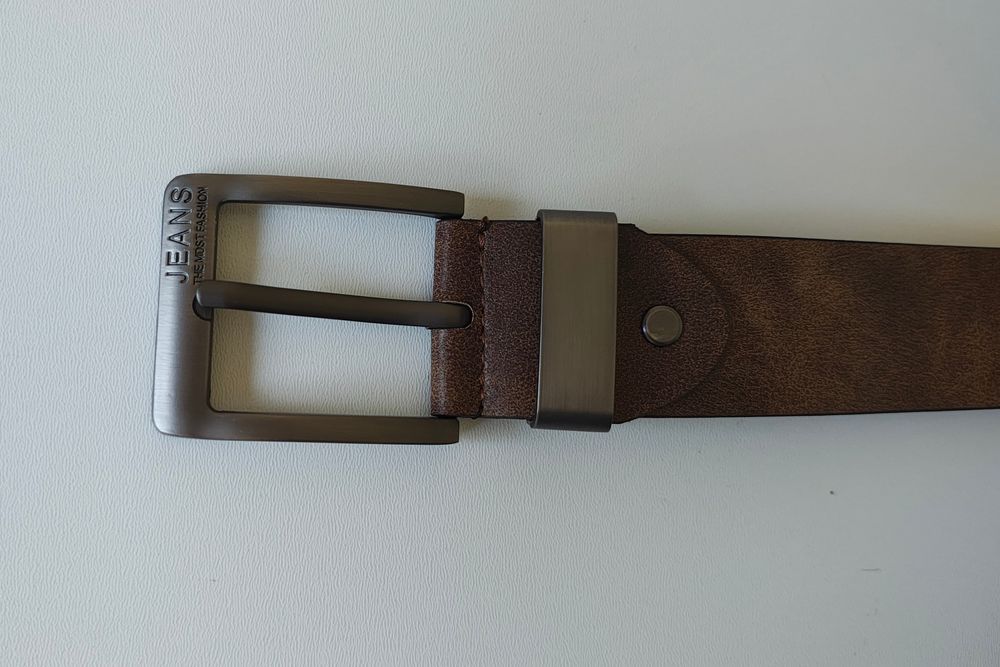 Męski brązowy pasek 125×3,5cm