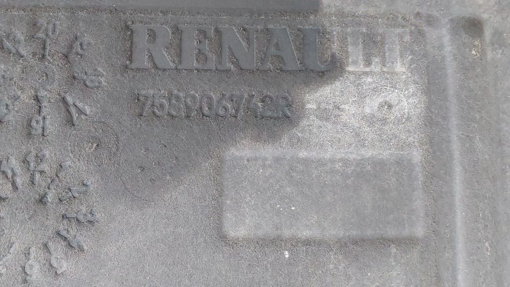 Blindagem inferior do motor RENAULT Megane IV (B9A/M_)