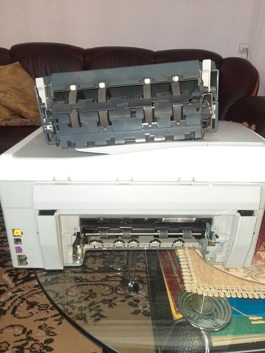 Продам БФП HP FOTOSMART C7283 Oll-in-One (принтер,факс,копір,сканер)