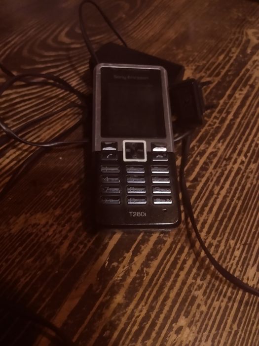 Sonny Ericsson T208i Black.