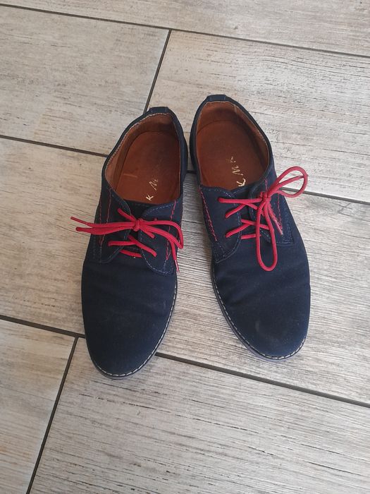 Sprzedam Buty chłopięce