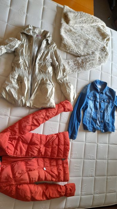 Casacos, kispos,  de menina