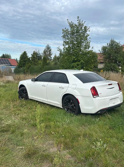 Chrysler 300S