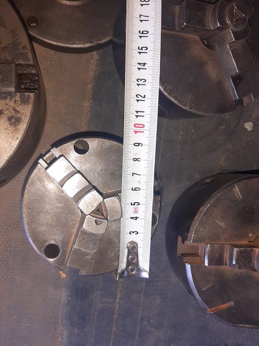 Бабка -патрон зажимной 125мм