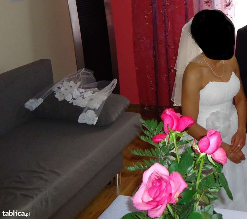 Suknia ślubna rozmiar 36 kolor ecri/śmietankowa biel 2bolerka
