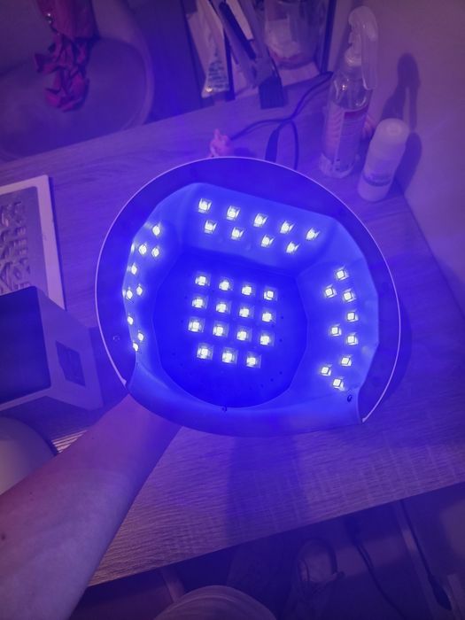 лампа для манікюру ledme