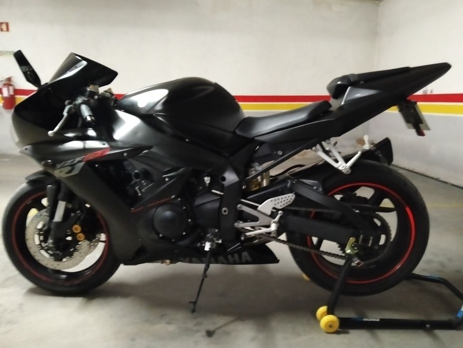 Yamaha YZF R1 2003 (TROCA)