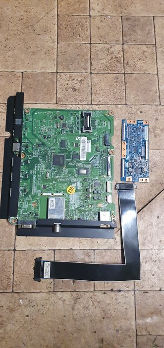 Płyta główna zasilająca t-con telewizor Samsung