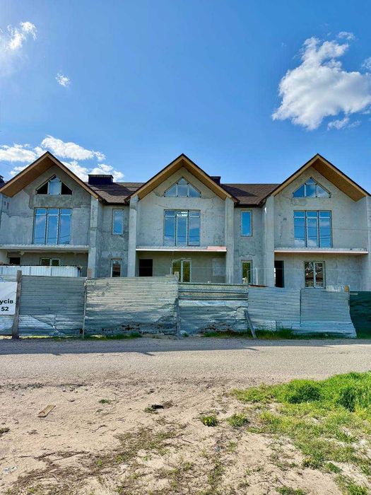 Продам дом 127 кв.м. Таунхаус "Садовый" в Обуховке (Кировское)