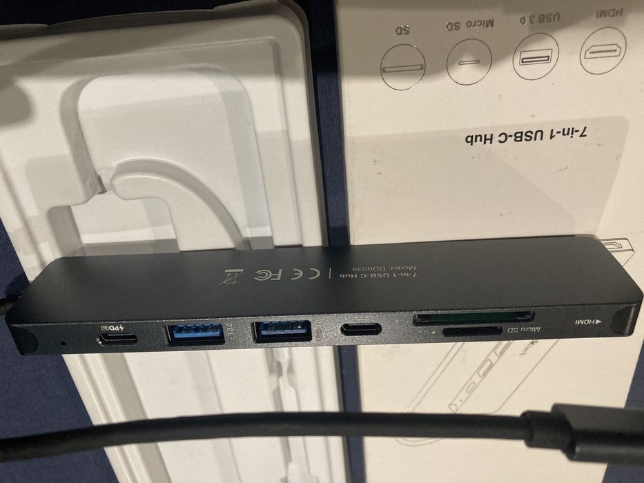 USB-C хаб Dockteck 7 in 1 - новий (Type c hub)