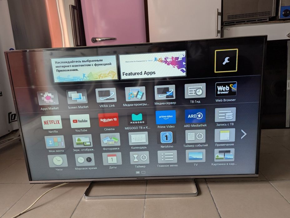 Телевізор Panasonic TX-50CSN638 smart tv wi fi Б/В 50 діагональ
