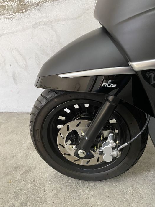 Vendo Peugeot django  ano 2021 ,125cc com ABS completamente nova.