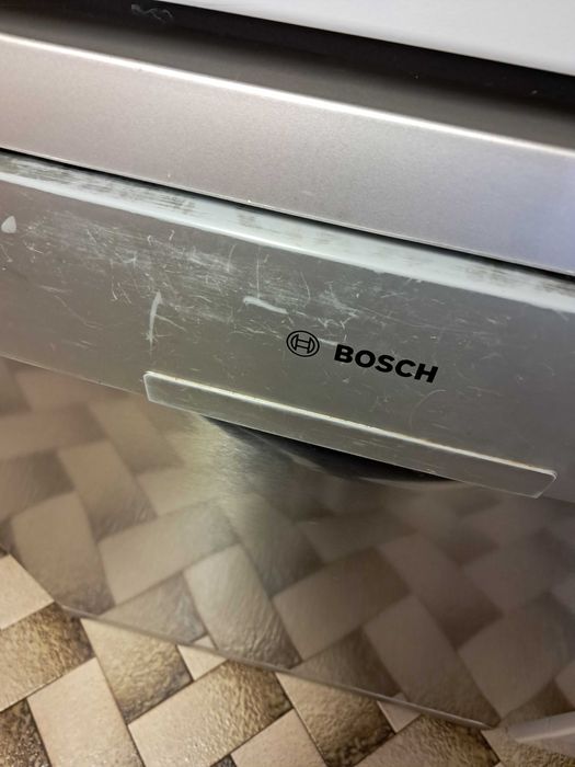 Maquina lavar loiça Bosch Silence Plus usada
