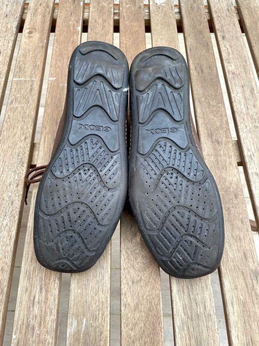 2 pares sapatos Geox tamanho 44