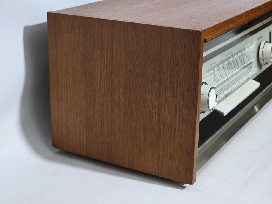 Receiver antigo reparado Telefunken