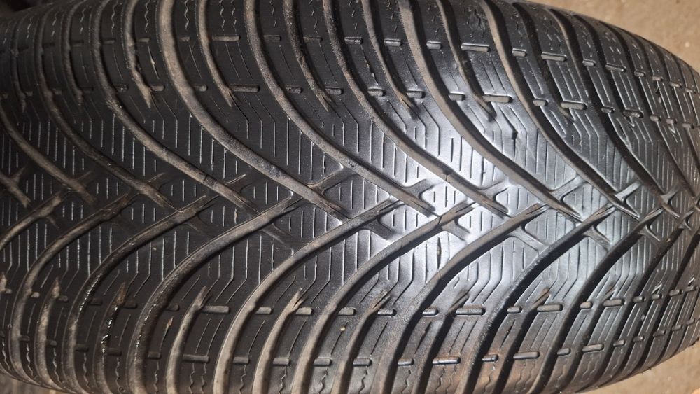 Пара зимних шин резина Kleber Krisalp HP3 suv 215/60 r17