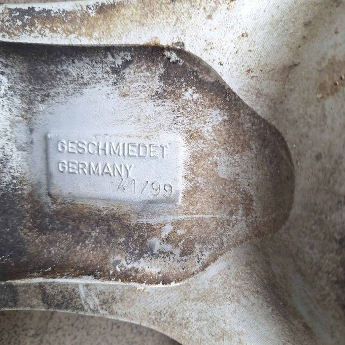 Продам колесо 225/55R17