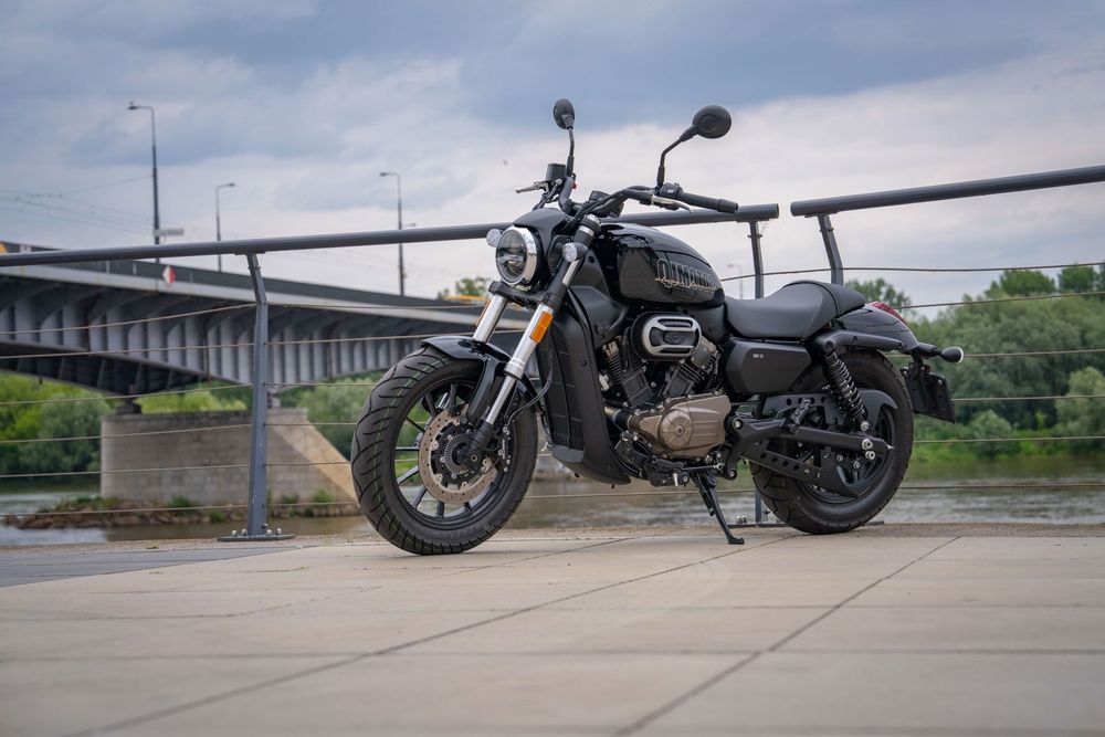 QJMOTOR SRV 125V QJMOTOR SRV 125V 12 V-twin na kat. B MOTO-TRIP KRAKÓW