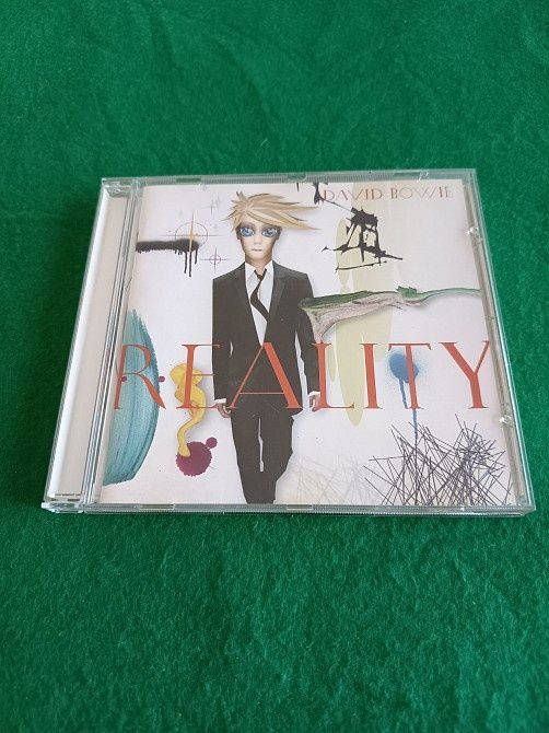 David Bowie  original cds.