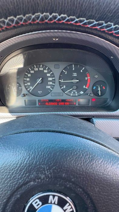 BMW 530d ( 99 )  Importado (02)