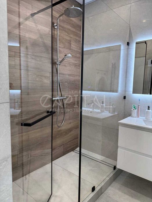 Продаж квартири, пров. Урожайний, Буча