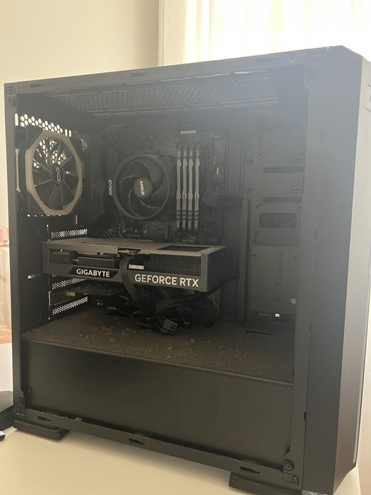 PC GAMING RTX 4070 | Ryzen 5 3600 | 32GB RAM | 1,4TB SSD