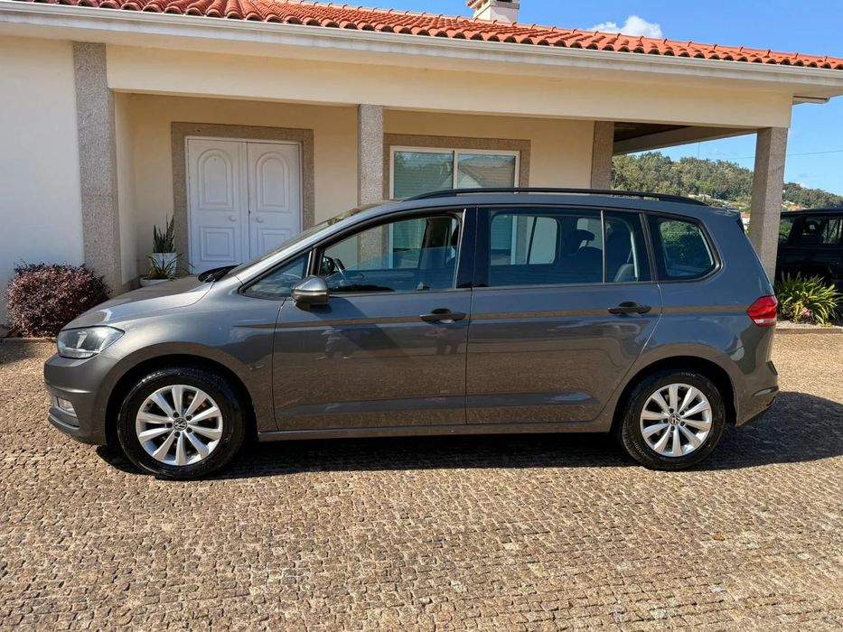 VW Touran 1.6 TDI Confortline DSG