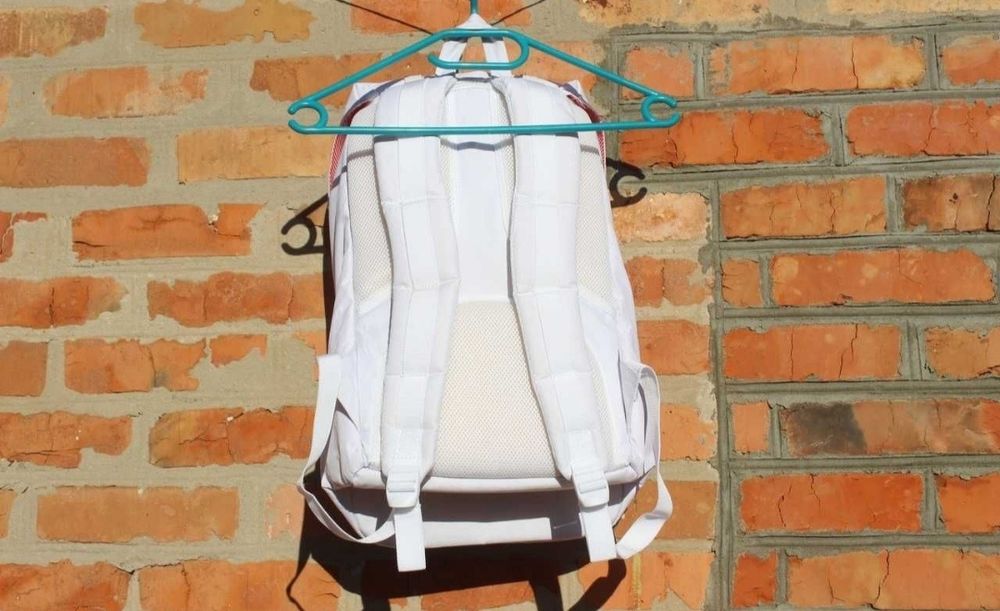 Белый рюкзак Herschel