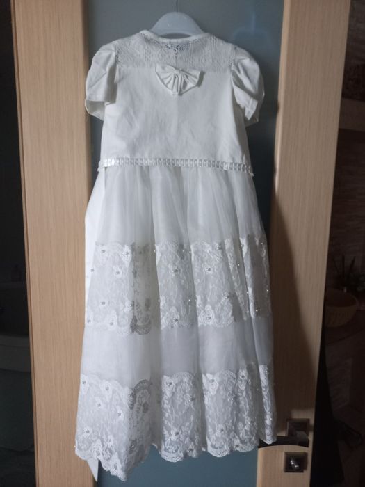 Плаття із фатину