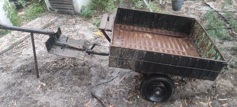 Triciclo Famel para restauro