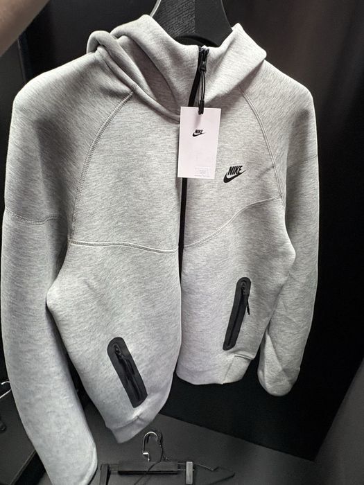nike tech fleece