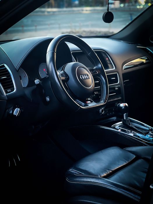 Audi SQ5 2016 • 3.0 TFSI • quattro •