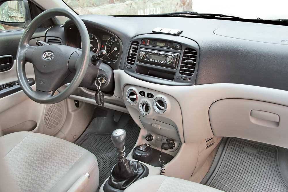 Розборка, шрот,оригінальні вживані запчастини Hyundai Accent 2006-2010