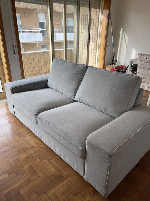 Sofá 2 lugares, Tibbleby em cinzento - KIVIK ( IKEA )