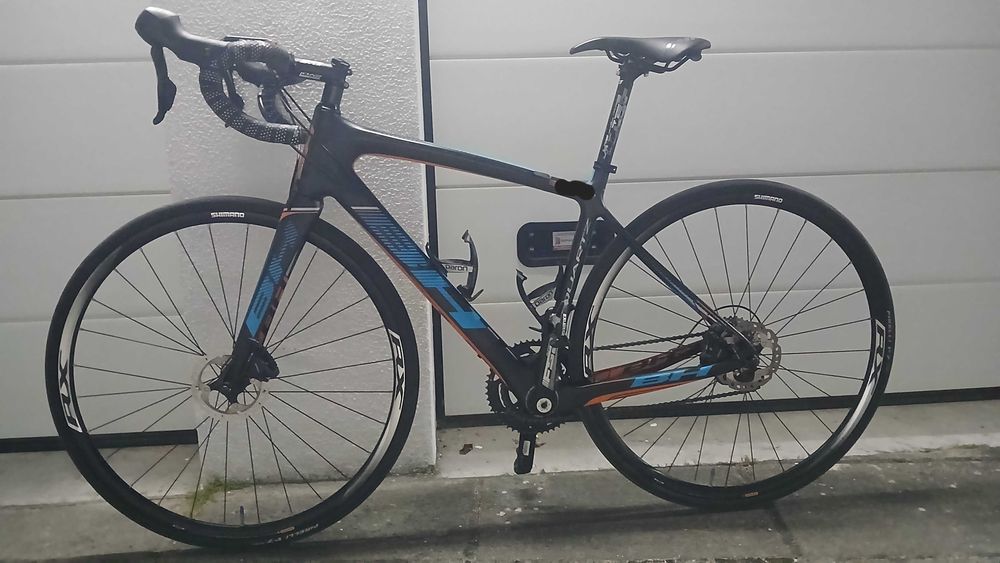 Bicicleta BH Quartz Disc Ultegra