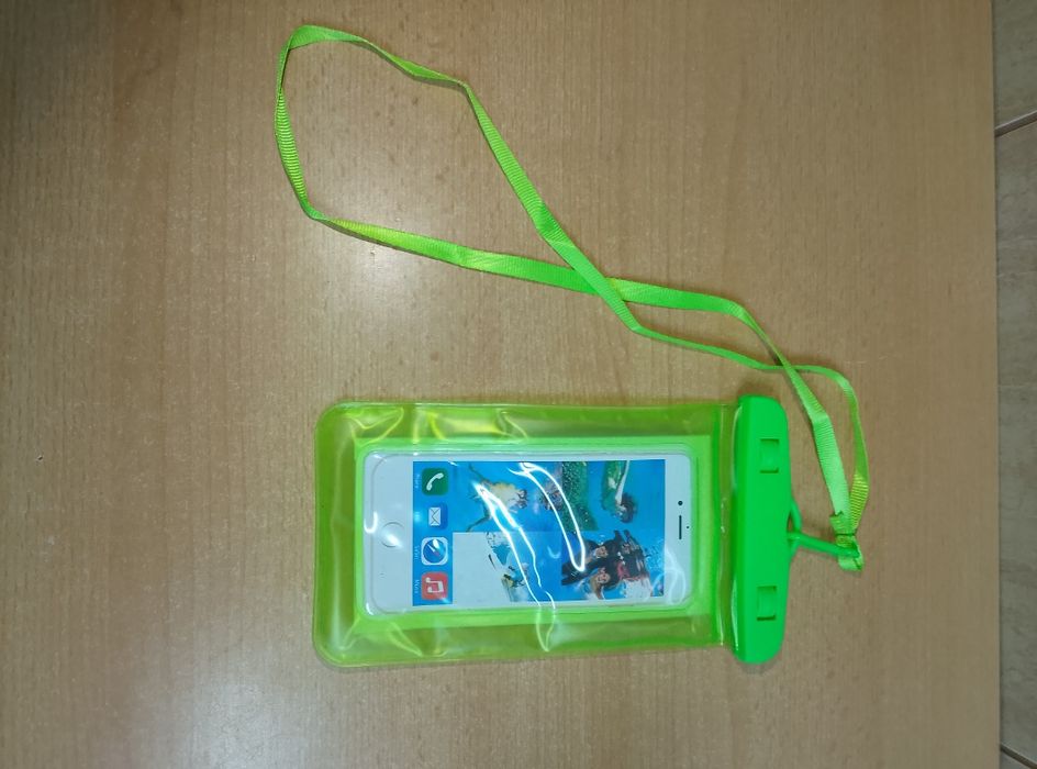 Wodoszczelne etui na telefon smartfon