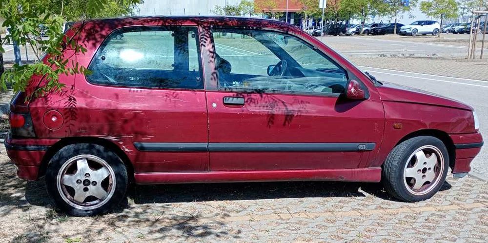 Renault Clio RTi 1995