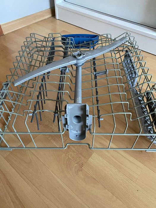 Kosz do zmywarki GÓRNY szer. 52,6 cm, dł. 51,8 cm Bosch SD6P1B