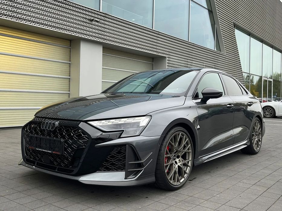 Audi RS3 Limousine