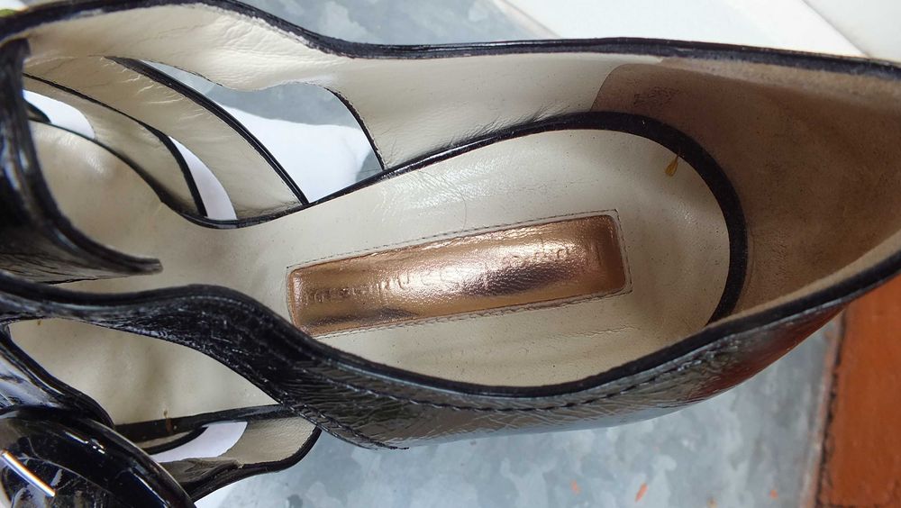 Piękne sandały skóra droga marka Rupert Sanderson38