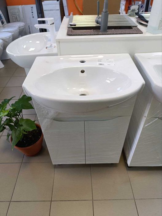 Тумба з умивальником у ванну кімнату. Меблі для ванної кімнати